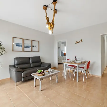 Views Ii By Escapehome * Famara