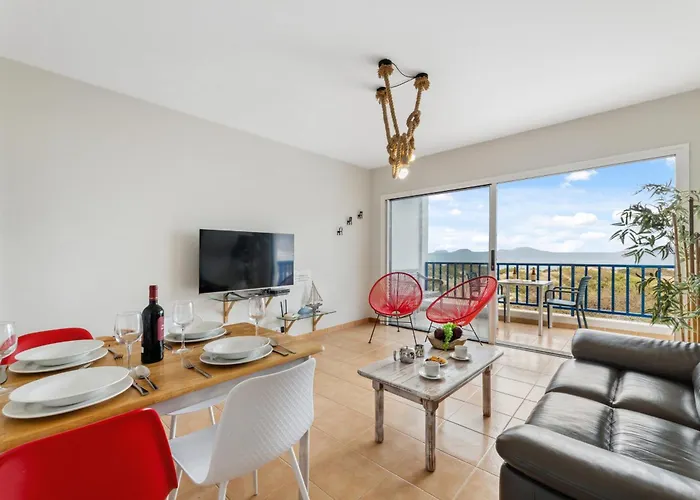 Apartment Views Ii By Escape *